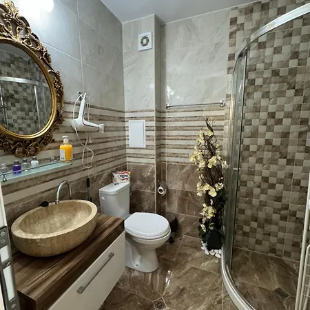 Sweet Homes 2 Slăntjev Brjag