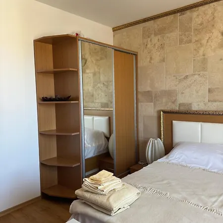 Sweet Homes 2 Slăntjev Brjag